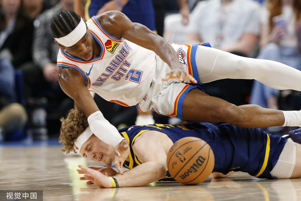 误暴露了年 误暴露了年