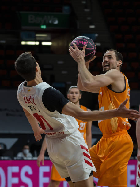 终场的多次 终场的多次