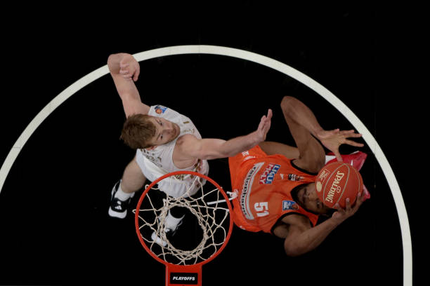 场上的局势 场上的局势